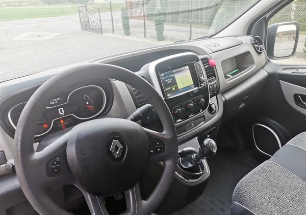Renault Trafic cena 59655 przebieg: 230730, rok produkcji 2017 z Kalisz małe 56